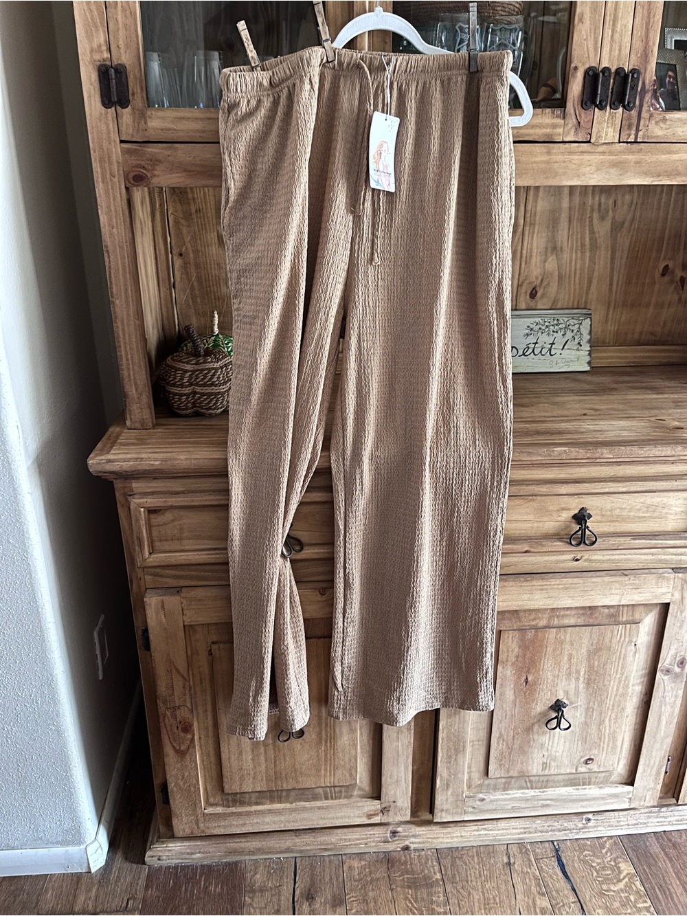 Wide-Leg Women's Jumpsuit in Soft Cream Wave Texture